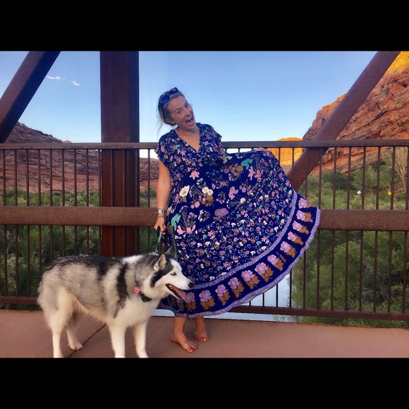 Meet your Posh Ambassador, MJC🌻 - Picture 6 of 8